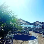 Apartment Summerland Mamaia Mamaia