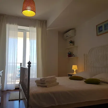 Apartment Summerland Mamaia Apartament Mamaia